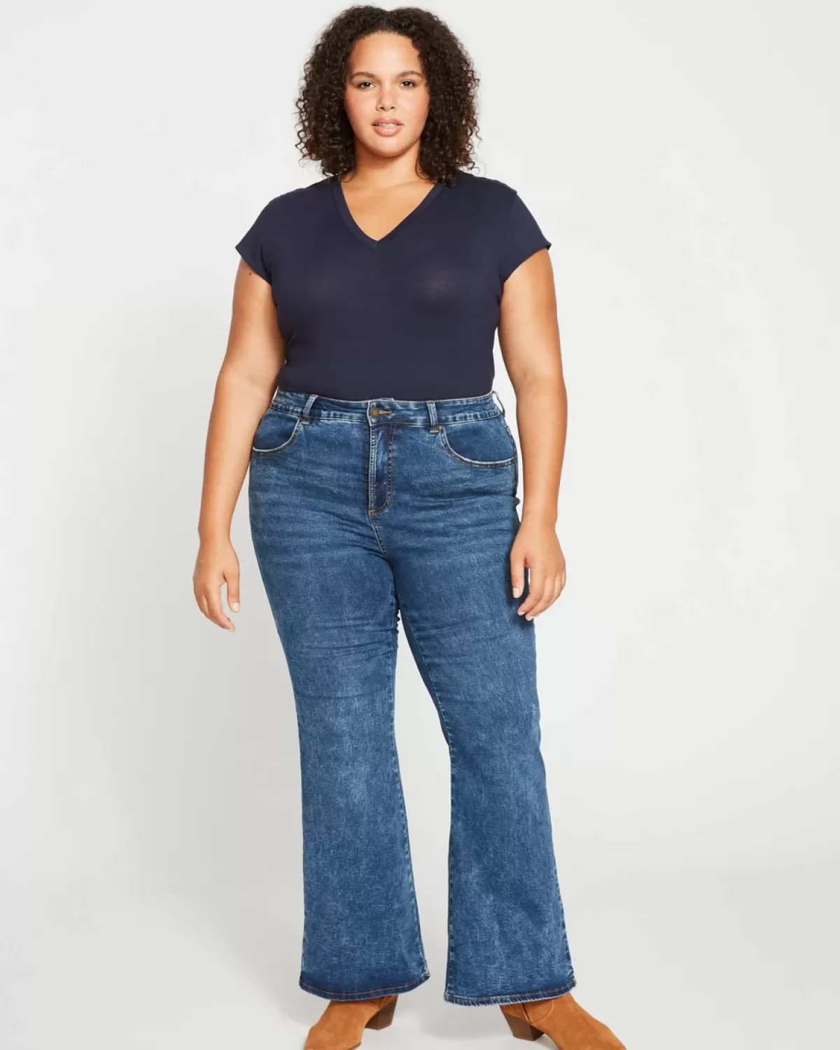 Ashley V Neck Cap Sleeve Tee>Universal Standard Clearance