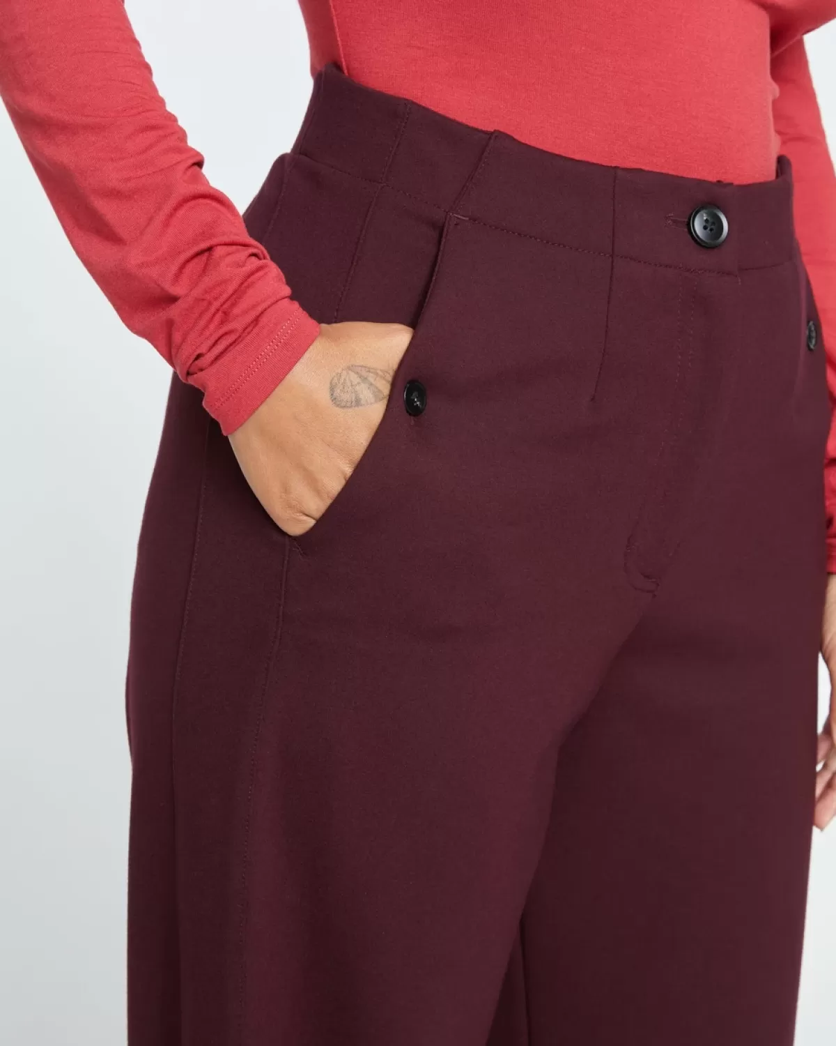Audrey Tailored Ponte Pants>Universal Standard Store
