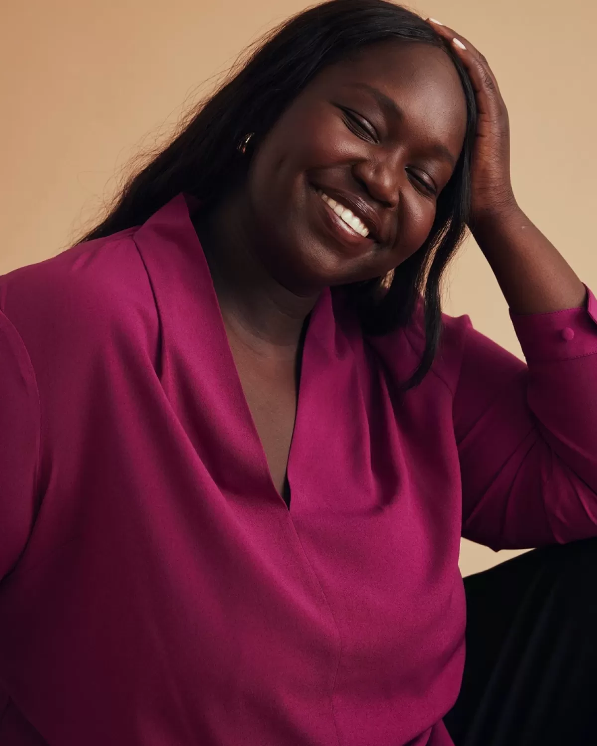 Better-Than-Silk Long Sleeve V-Neck Top>Universal Standard Best
