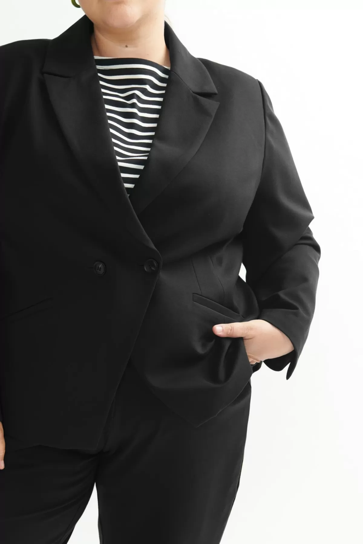 Bianca Double Breasted Ponte Blazer>Universal Standard Store