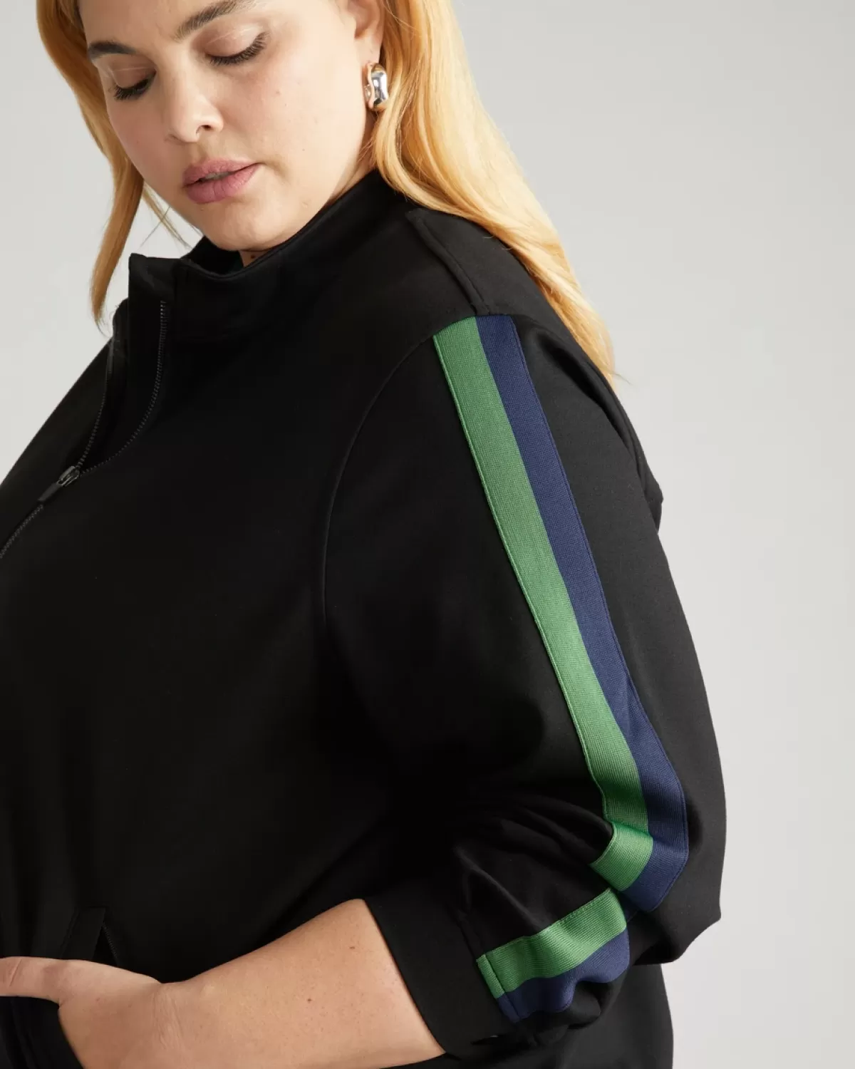Camden Ponte Bomber Jacket>Universal Standard Clearance