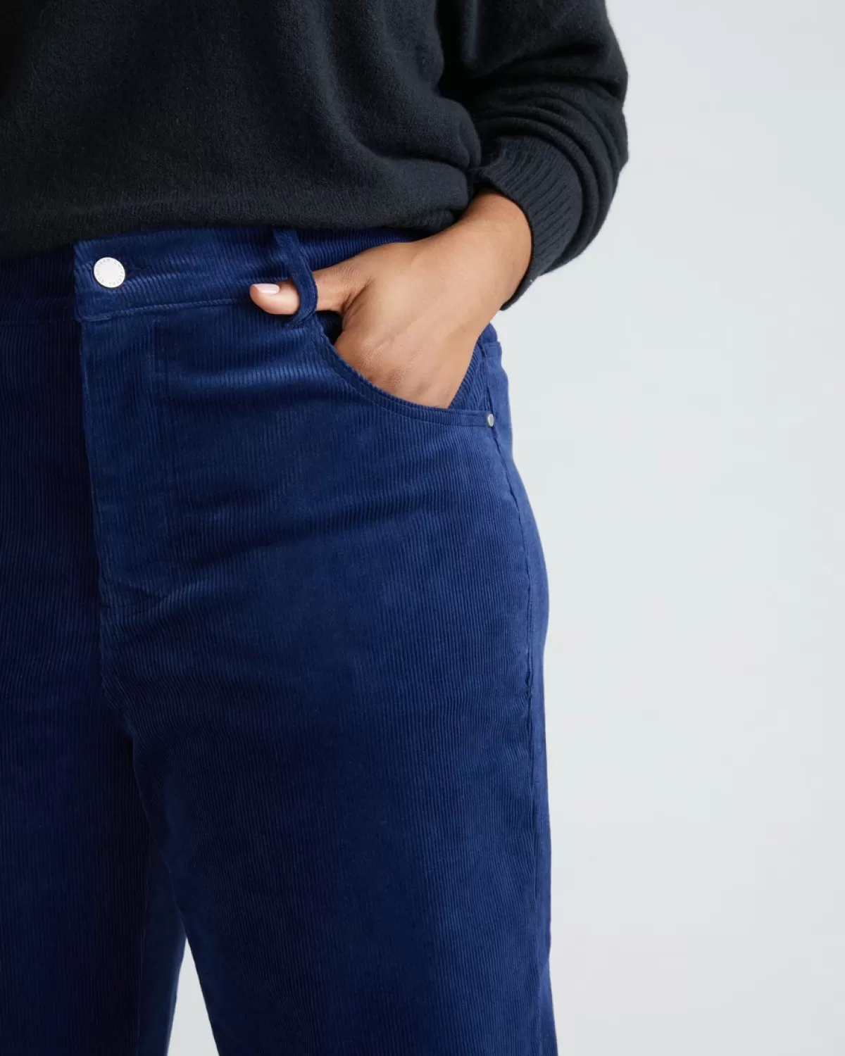 Cassidy High Rise Straight Corduroy Pants>Universal Standard Flash Sale