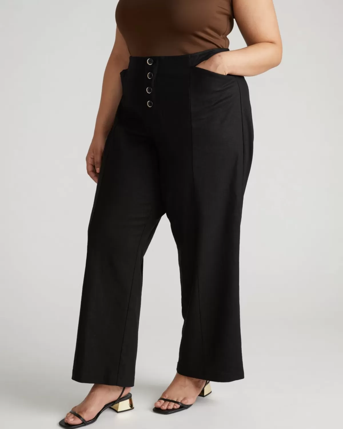 Coastal Linen Pants>Universal Standard Discount