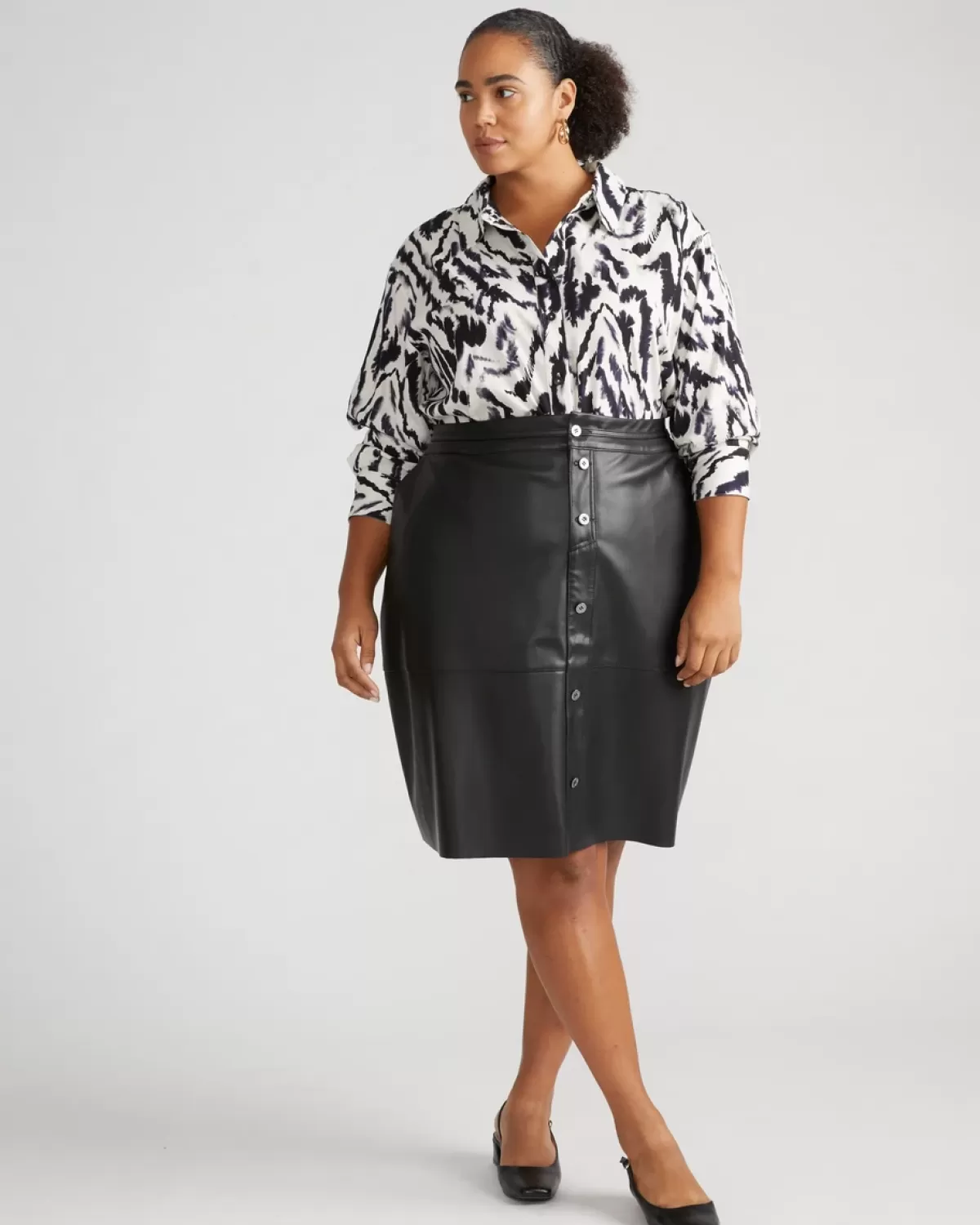 Cooling Stretch Cupro Artist Shirt>Universal Standard Hot