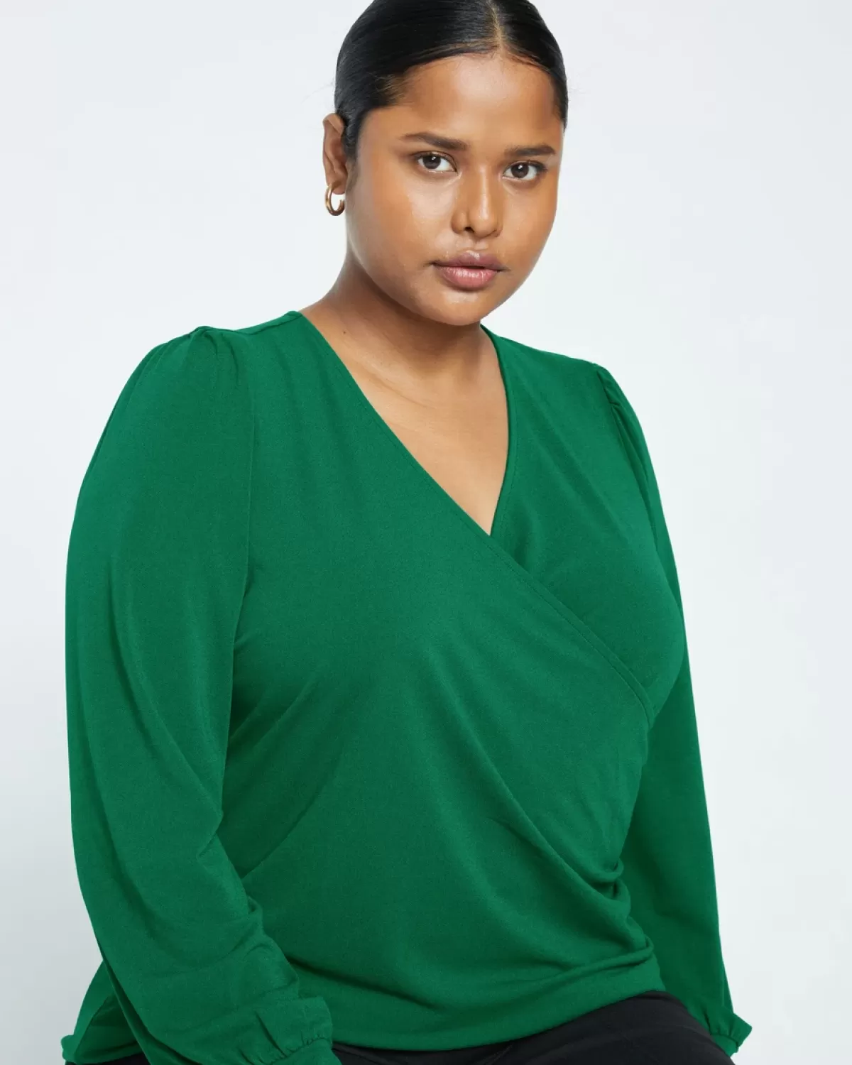 Crepe Jersey Gathered V-Neck Blouse>Universal Standard Store