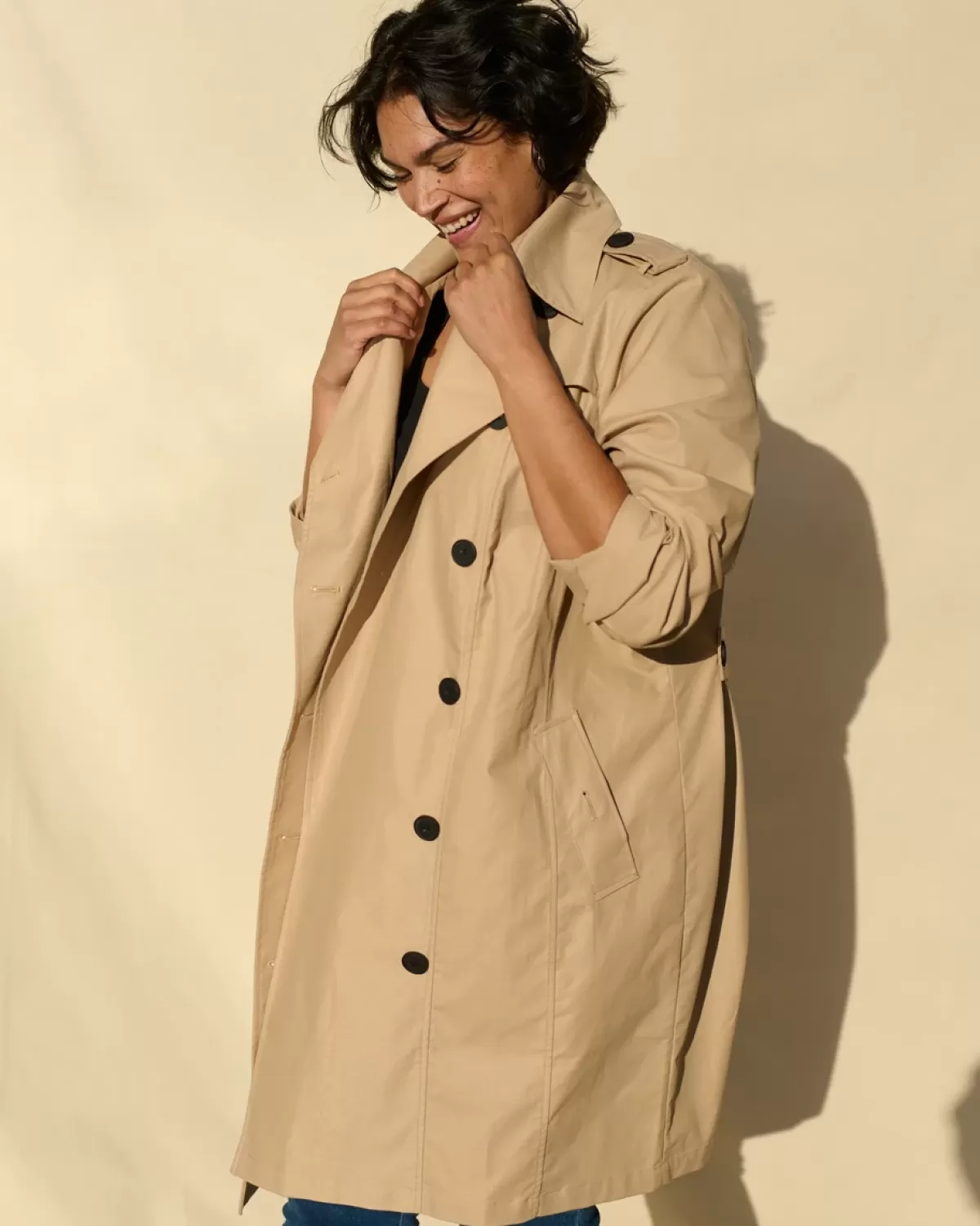 Derjon Trench Coat>Universal Standard Best