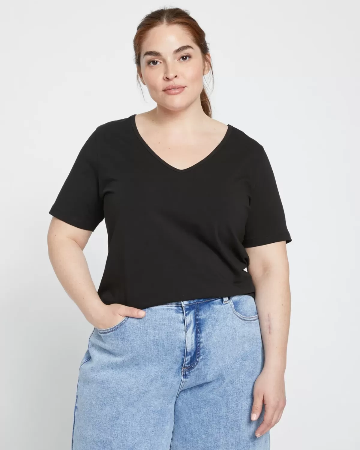 Double V Tee>Universal Standard Flash Sale