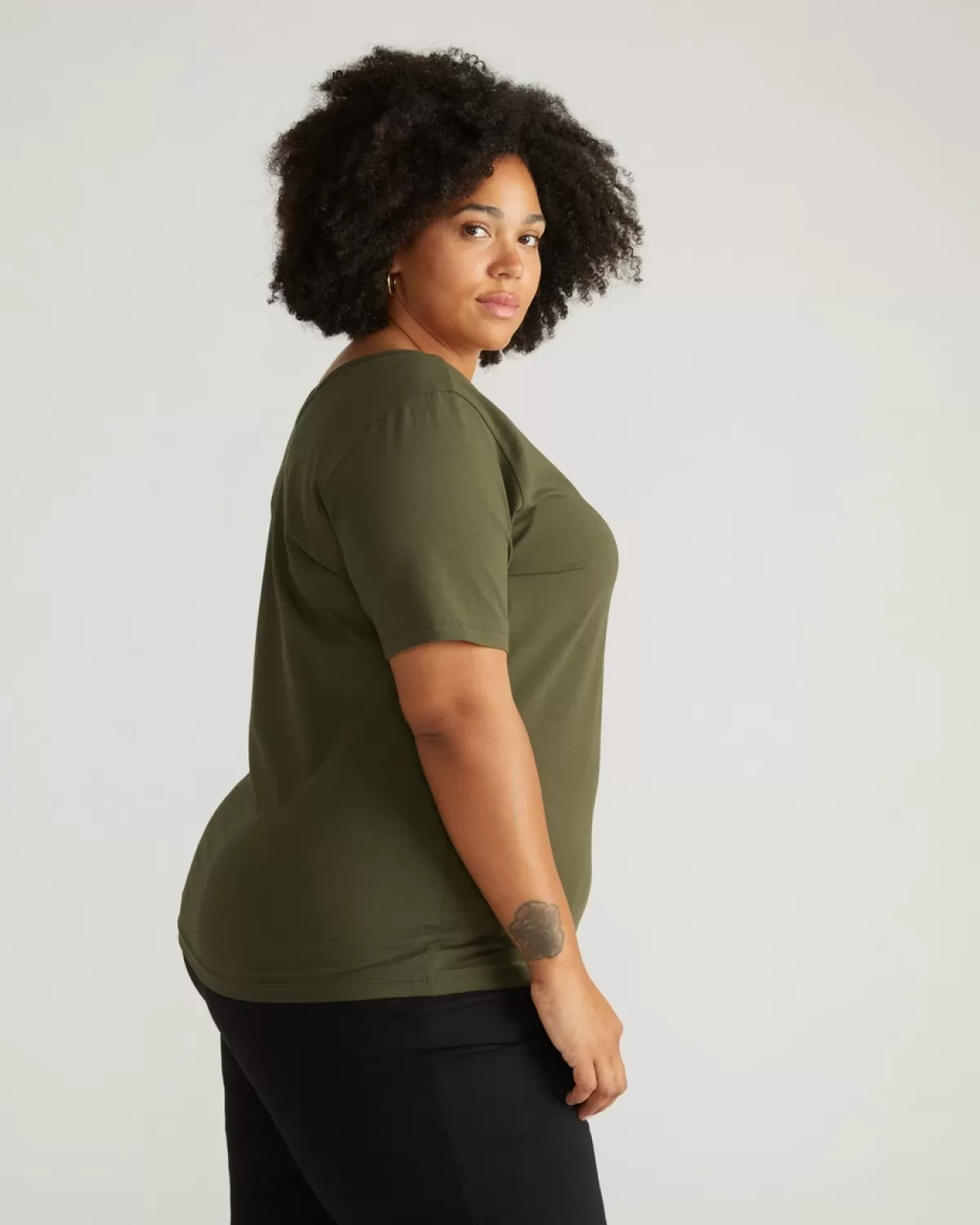 Double V Tee>Universal Standard Hot