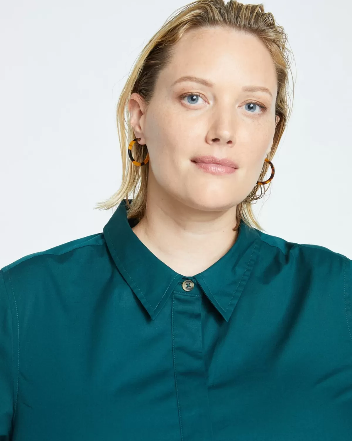 Elbe Popover Stretch Poplin Shirt Classic Fit>Universal Standard Flash Sale
