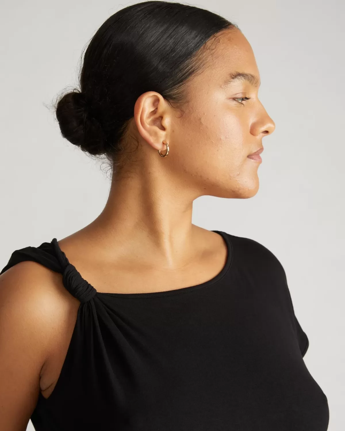 Estella Liquid Jersey Knot Tank>Universal Standard Fashion