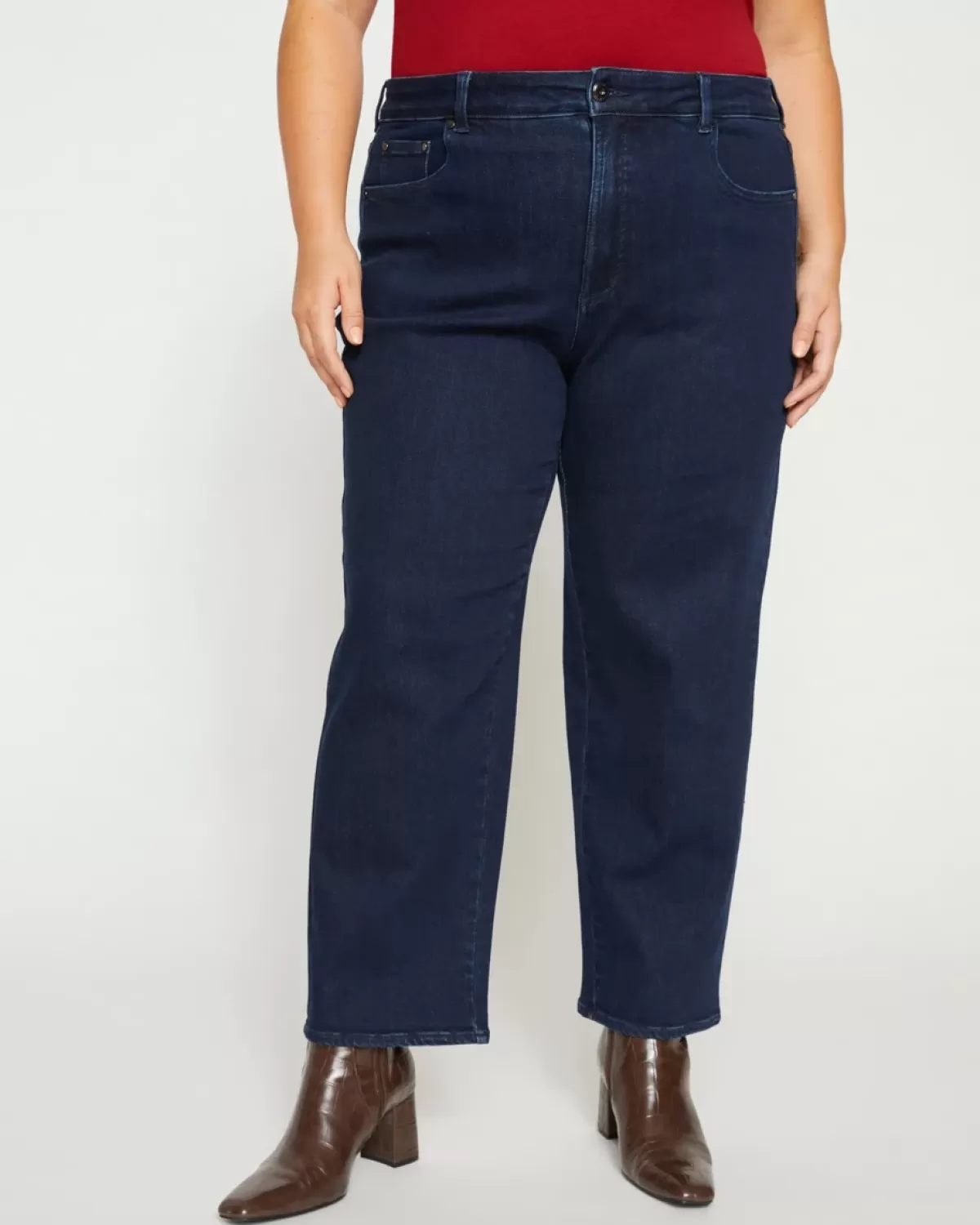 Etta High Rise Straight Leg Jeans 28 Inch>Universal Standard Clearance