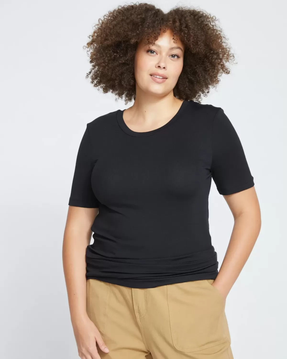 Foundation Short Sleeve Crew Neck Tee>Universal Standard Sale