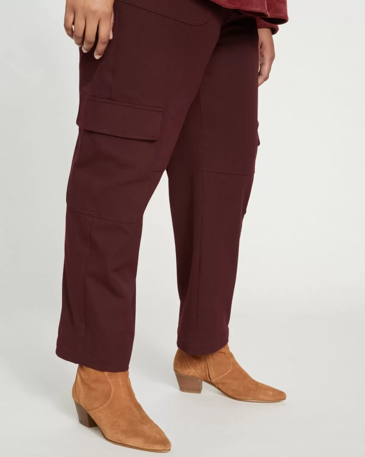Karlee Stretch Cotton Twill Cargo Pants>Universal Standard Flash Sale