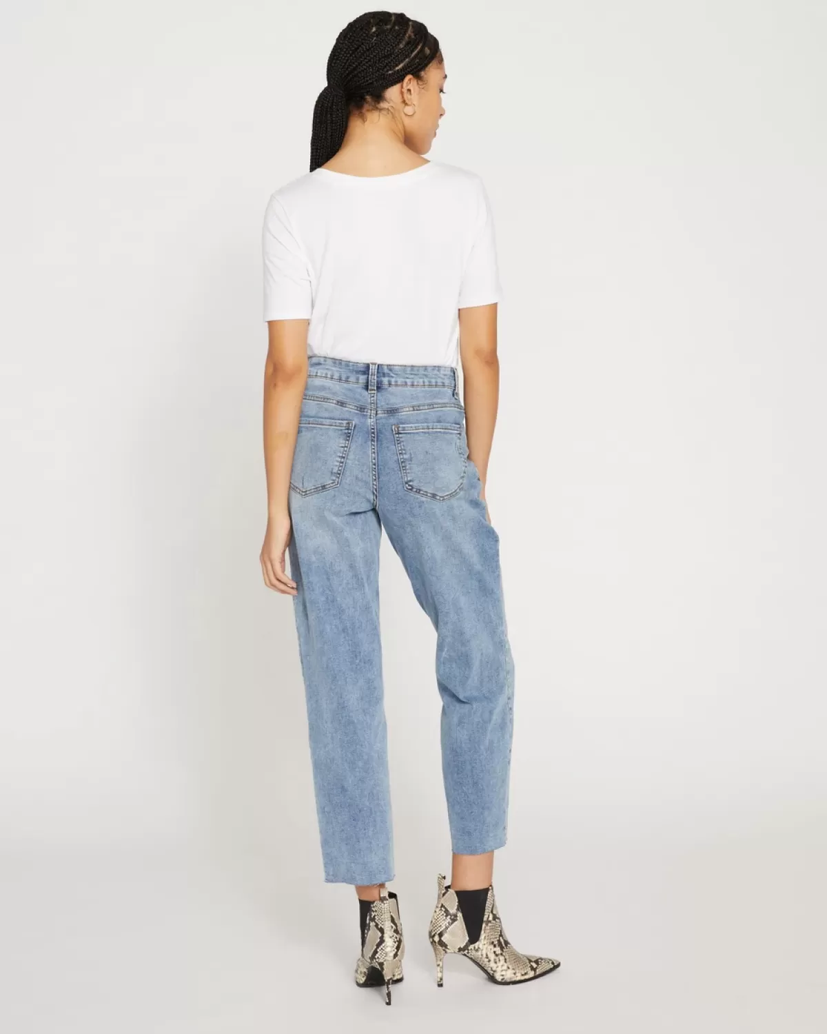Katie High Rise Crossover Jeans>Universal Standard Sale