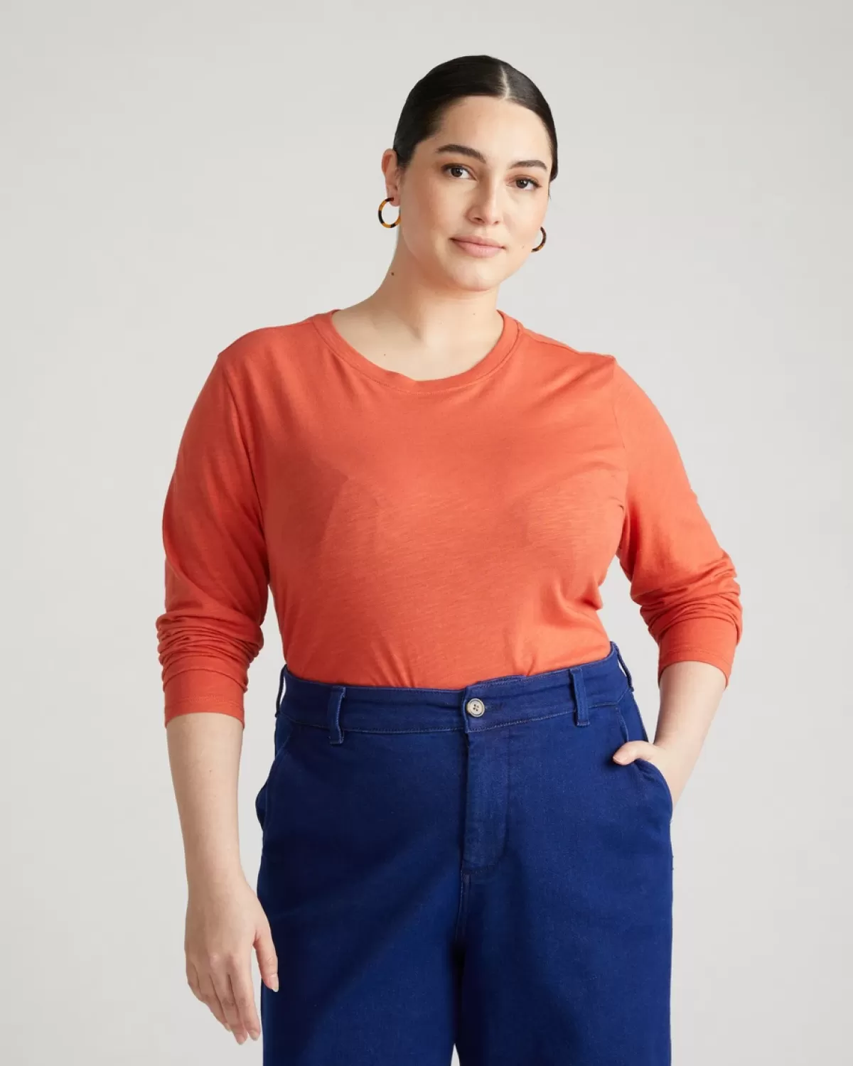 Light-As-Air Long Sleeve Crew Neck Tee>Universal Standard Outlet