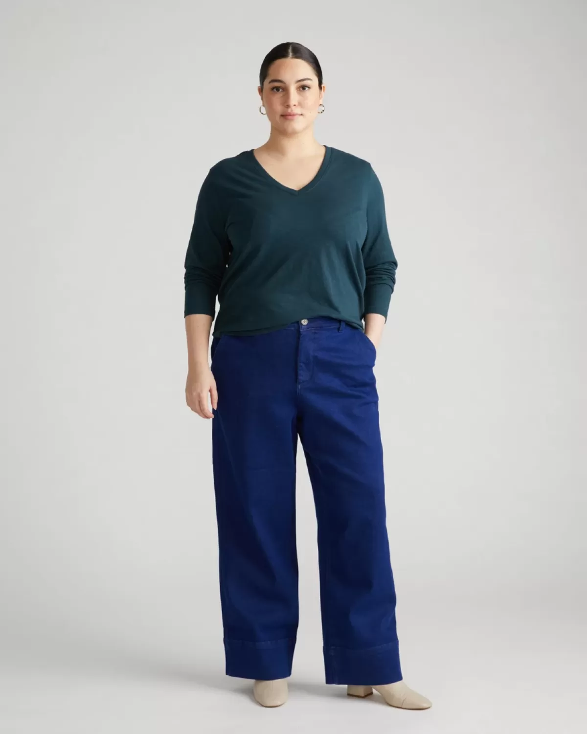 Light-As-Air Long Sleeve V Neck Tee>Universal Standard Clearance