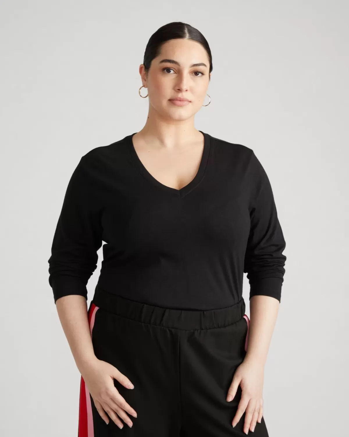 Light-As-Air Long Sleeve V Neck Tee>Universal Standard Best Sale