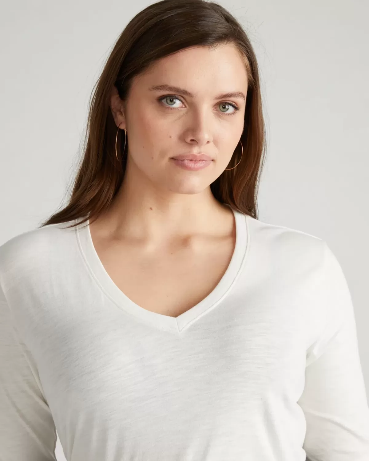 Light-As-Air Long Sleeve V Neck Tee>Universal Standard Sale