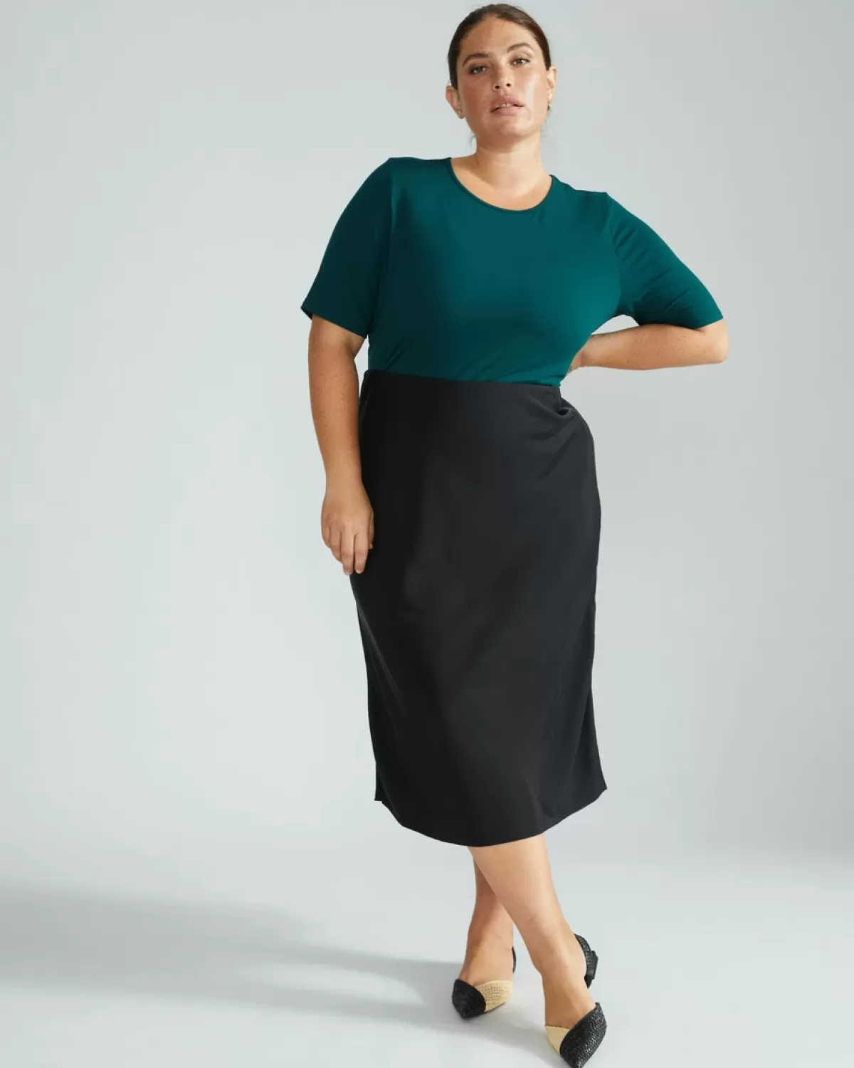 Lily Liquid Jersey Crew Neck Stovepipe Tee>Universal Standard Cheap