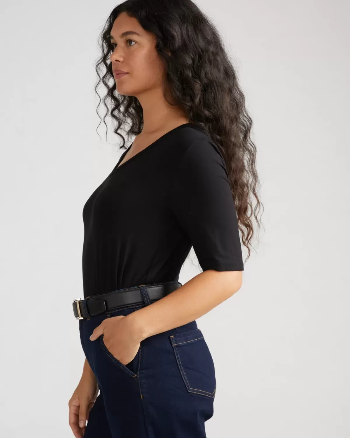 Lily Liquid Jersey V-Neck Stovepipe Tee>Universal Standard Best