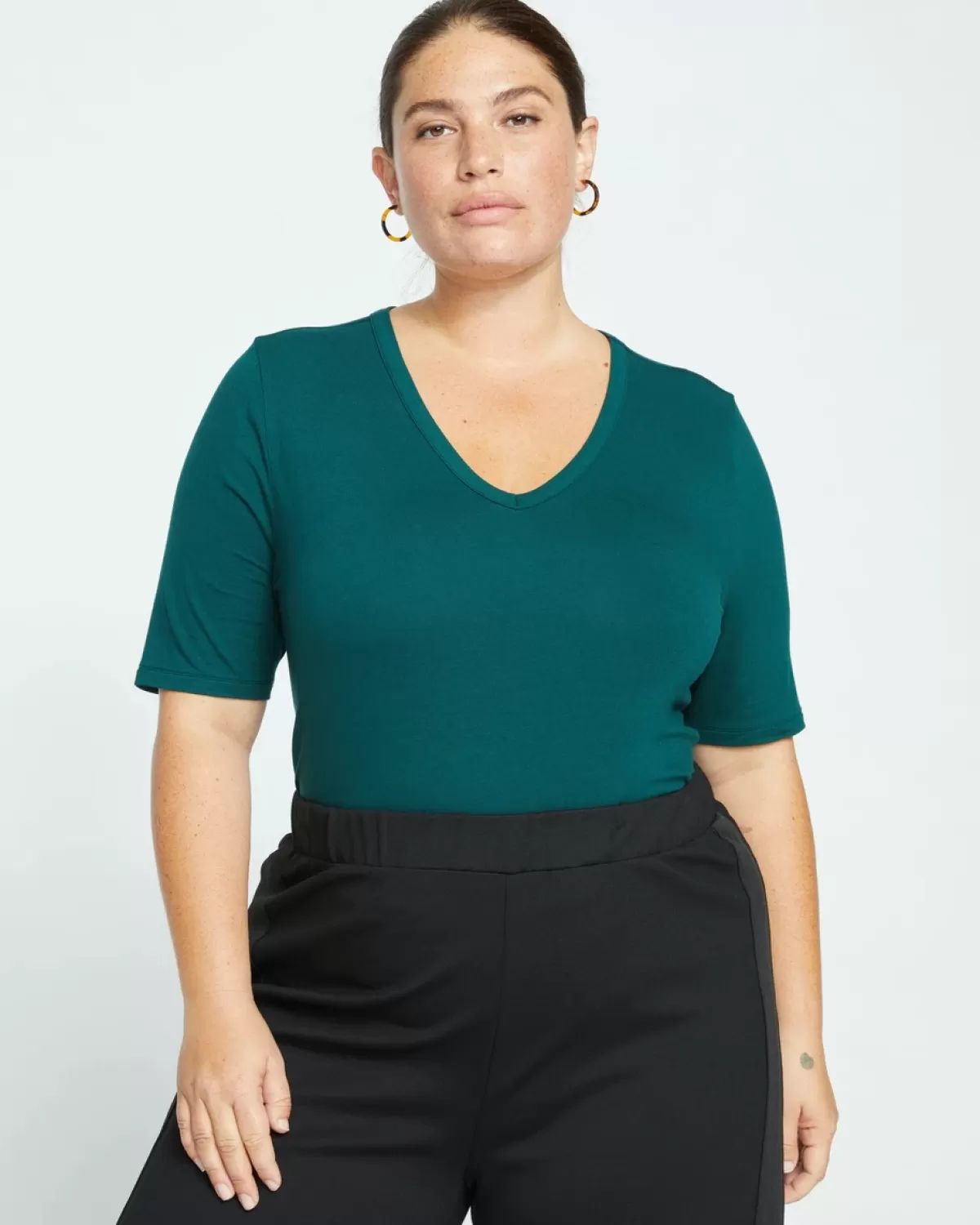 Lily Liquid Jersey V-Neck Stovepipe Tee>Universal Standard Discount