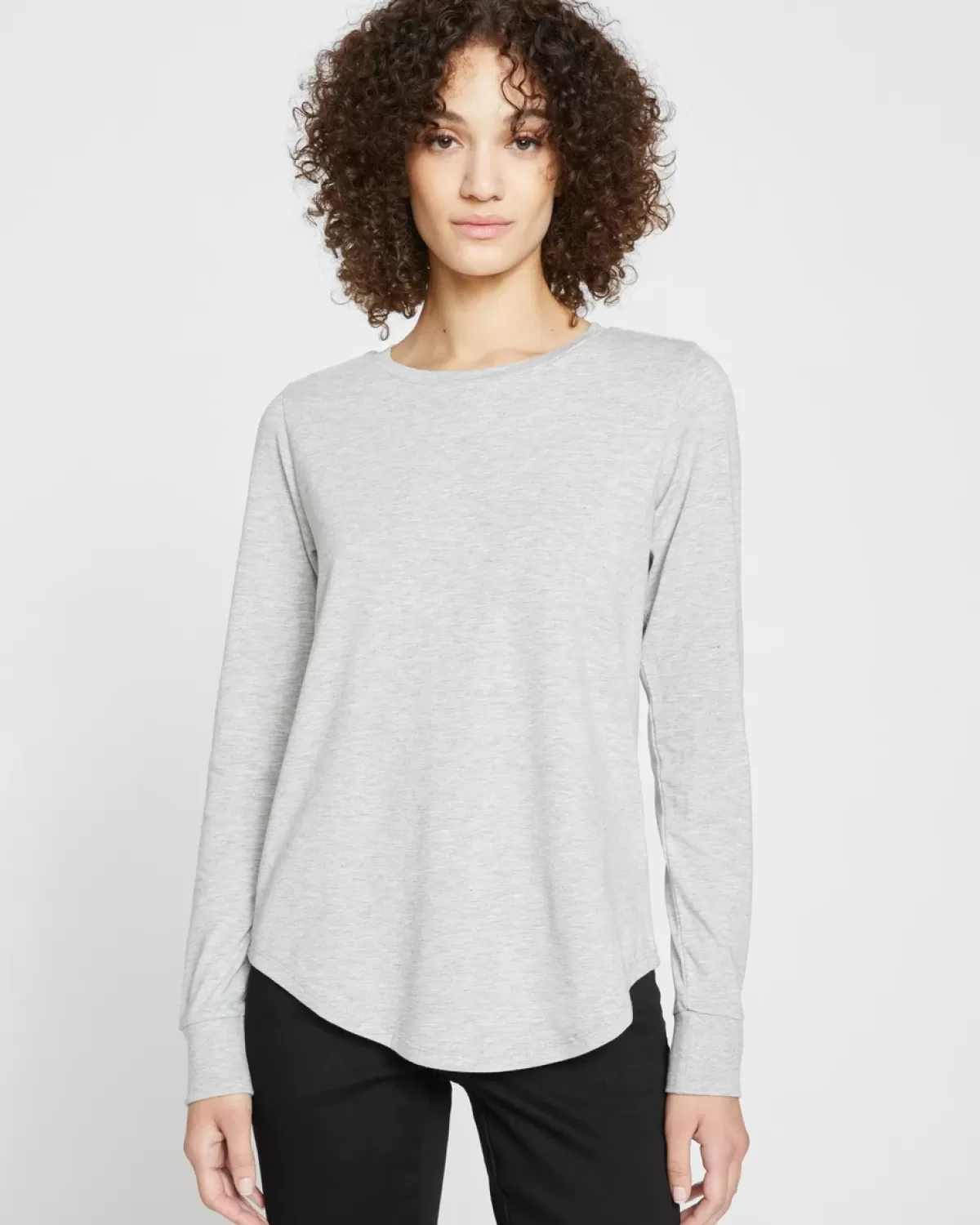 Long Sleeve Tee Rex>Universal Standard Hot