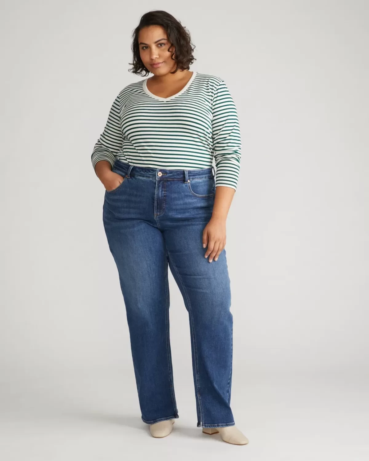 Long Sleeve V Rex>Universal Standard Outlet