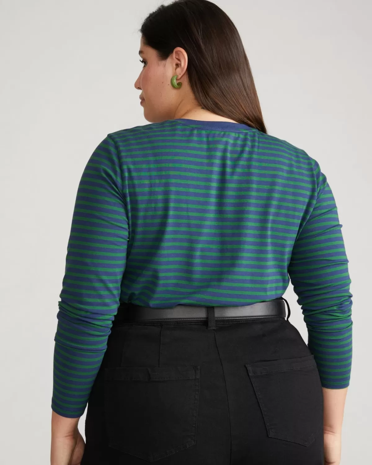 Long Sleeve V Rex>Universal Standard Clearance