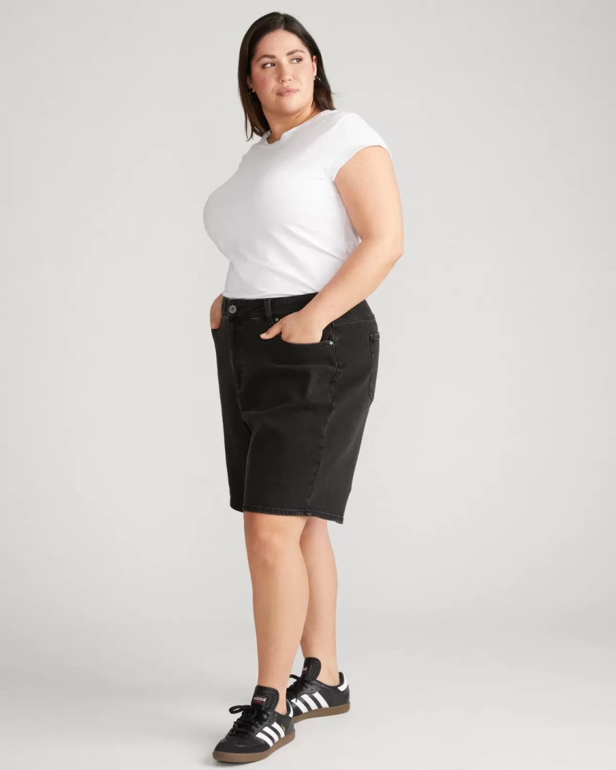 Lou Loose Fit Denim Shorts>Universal Standard Flash Sale
