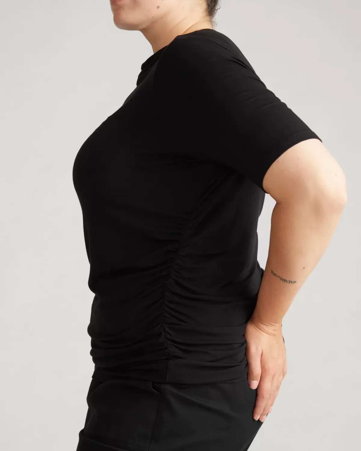 Louise Short Sleeve Liquid Jersey Top>Universal Standard Flash Sale
