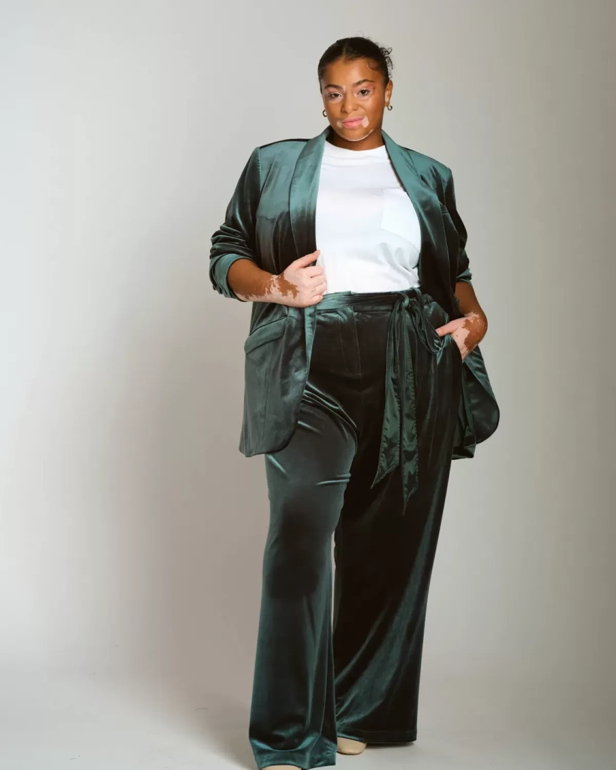 Luxe Belted Velvet Pant>Universal Standard Cheap
