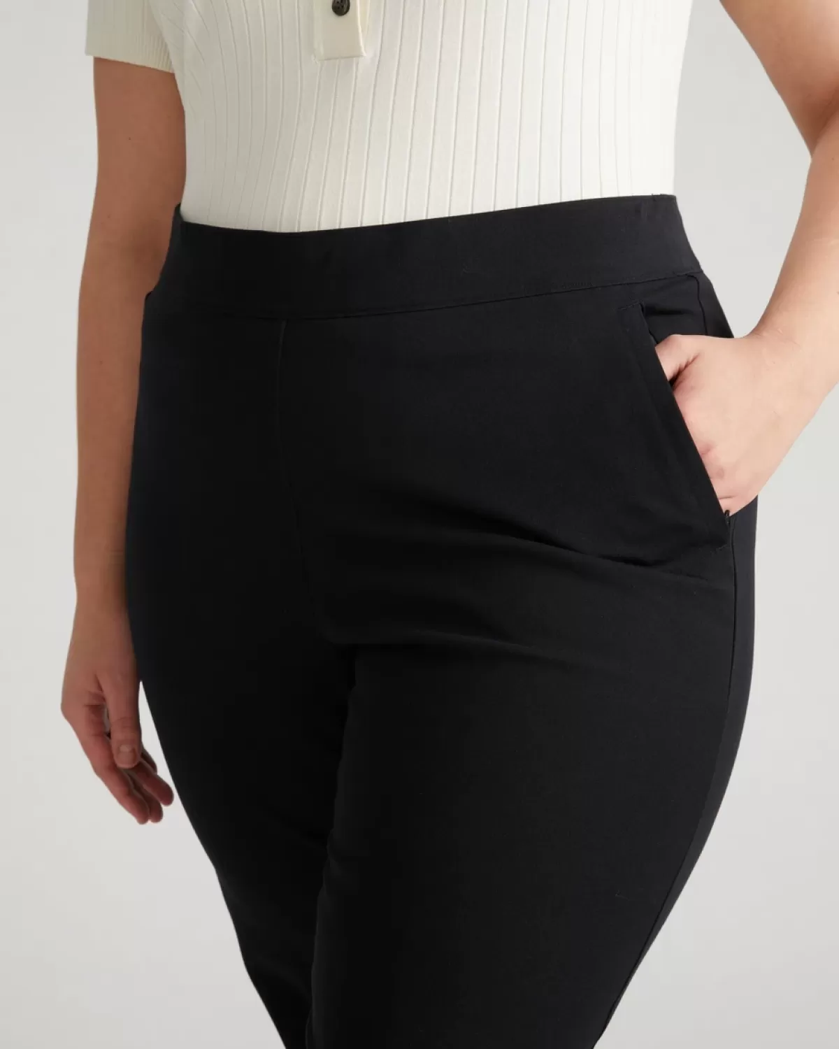 Magic Cotton Straight Leg Pants>Universal Standard Shop