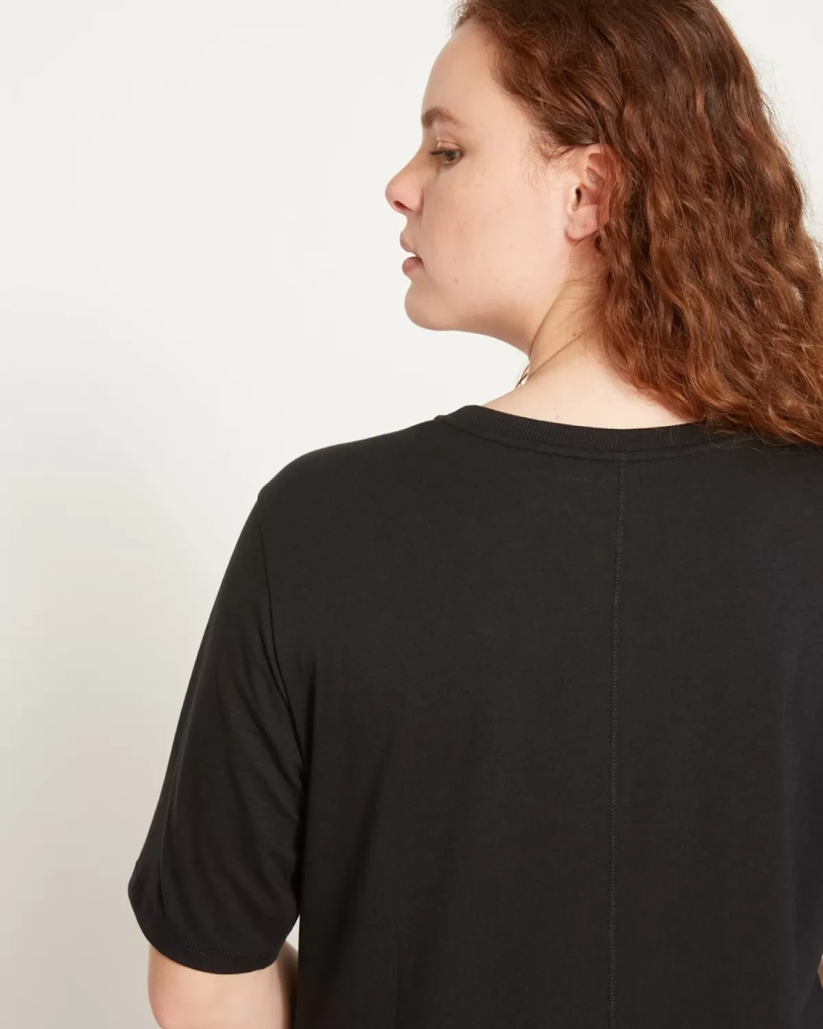 Maia Stovepipe Sleeve Tee>Universal Standard Fashion