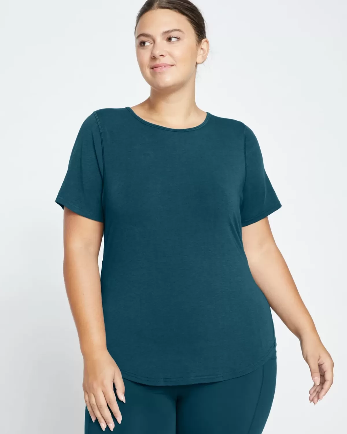 Mia Movement Tee>Universal Standard Clearance