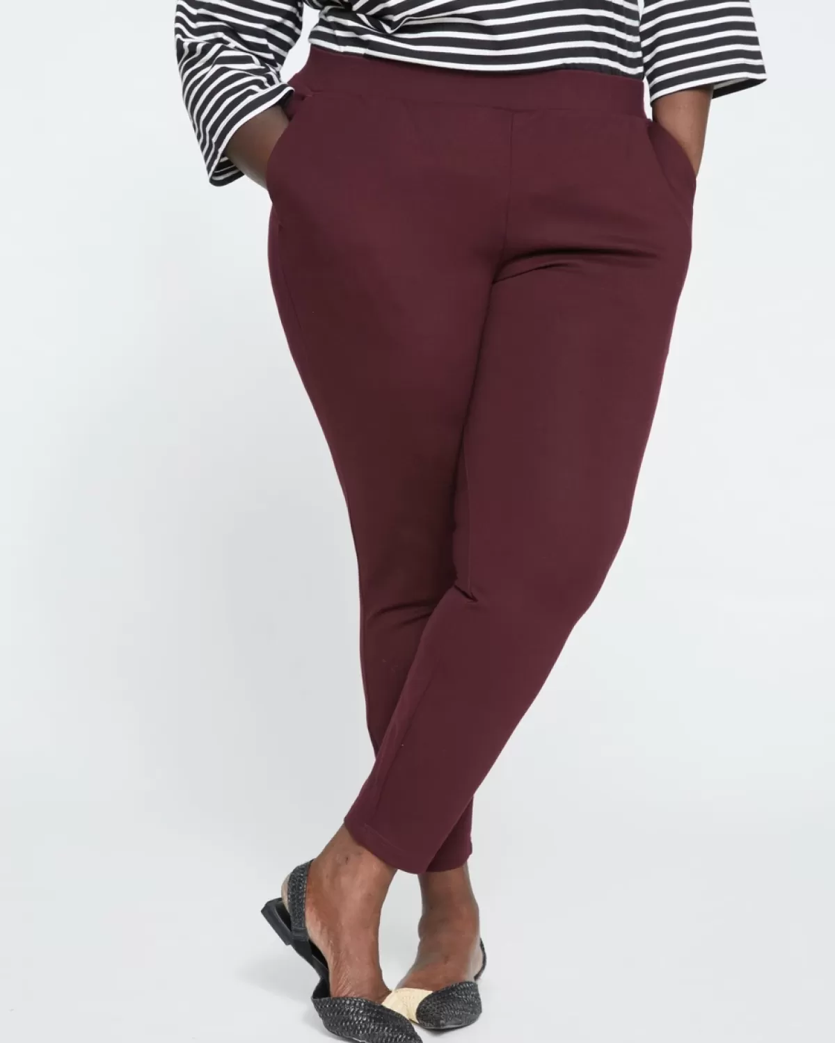 Minimalist Moro Pocket Signature Ponte Pants>Universal Standard Online