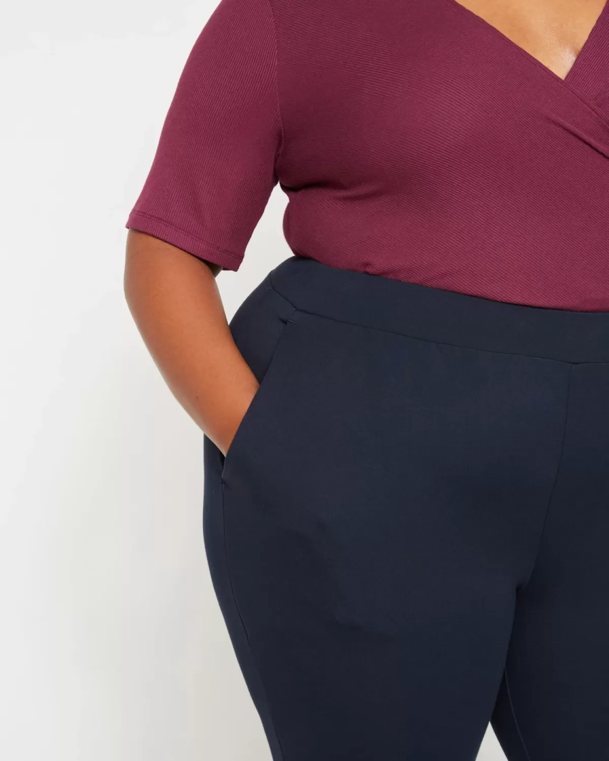 Minimalist Moro Pocket Signature Ponte Pants>Universal Standard Online