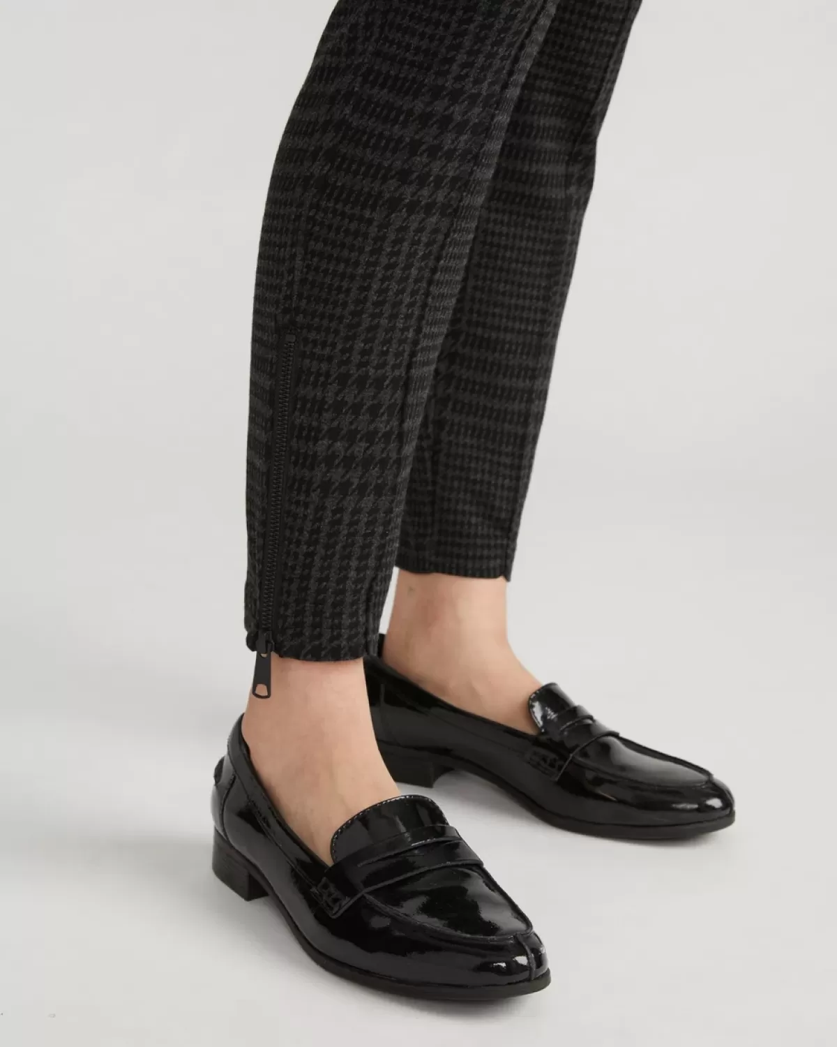 Moro Pintuck Pocket Ponte Pants>Universal Standard New