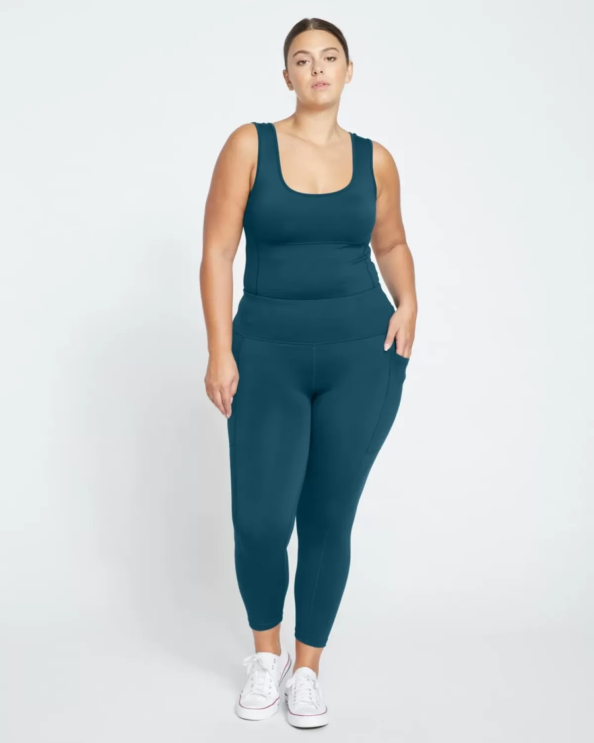 Next-to-Naked Cropped Pocket Legging>Universal Standard Flash Sale
