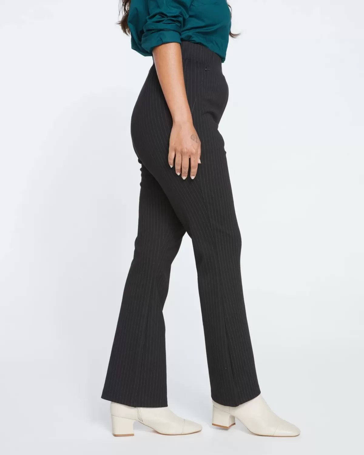 Pull On Bootcut Ponte Pants>Universal Standard Flash Sale