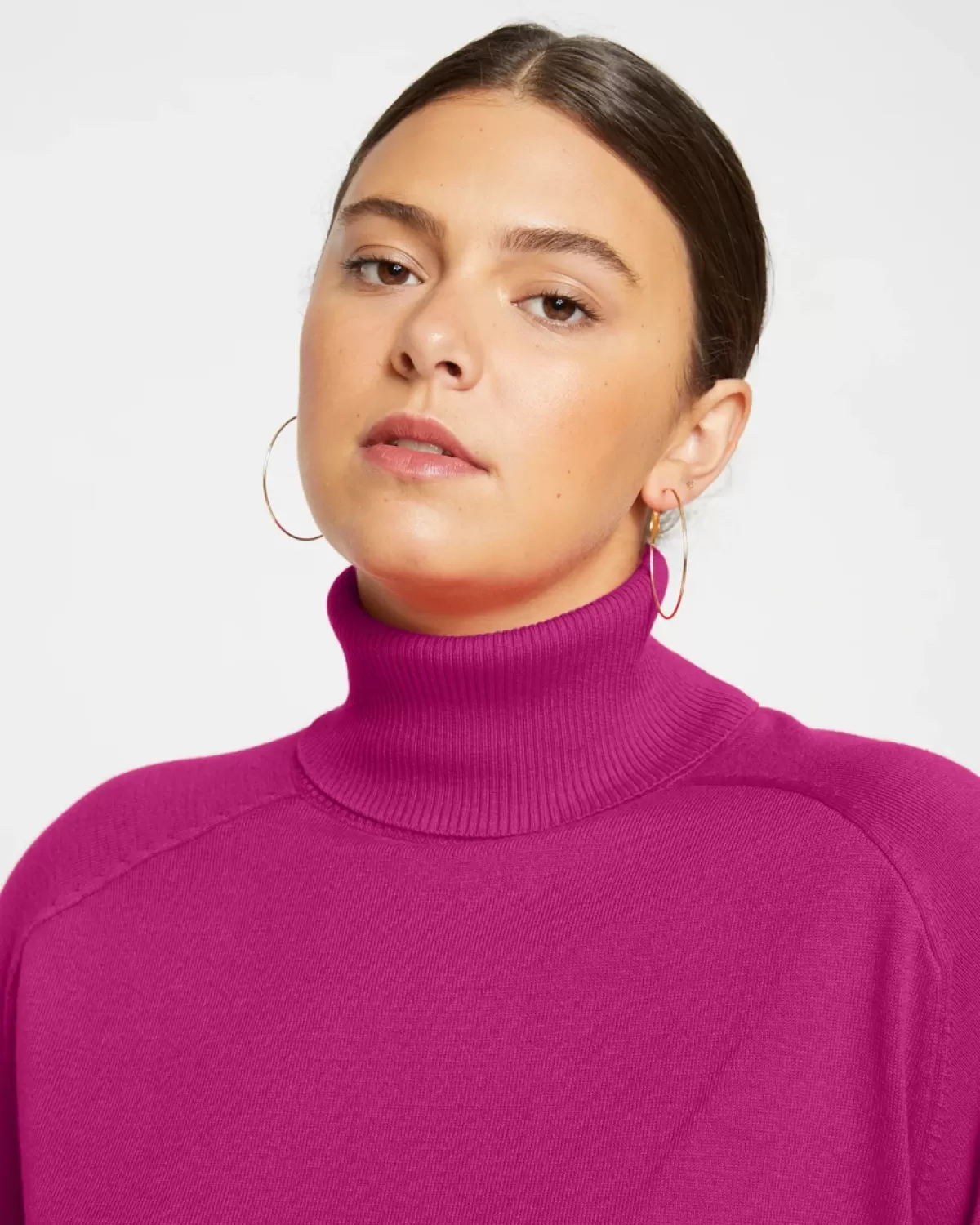 Renee Eco Raglan Turtleneck>Universal Standard Hot