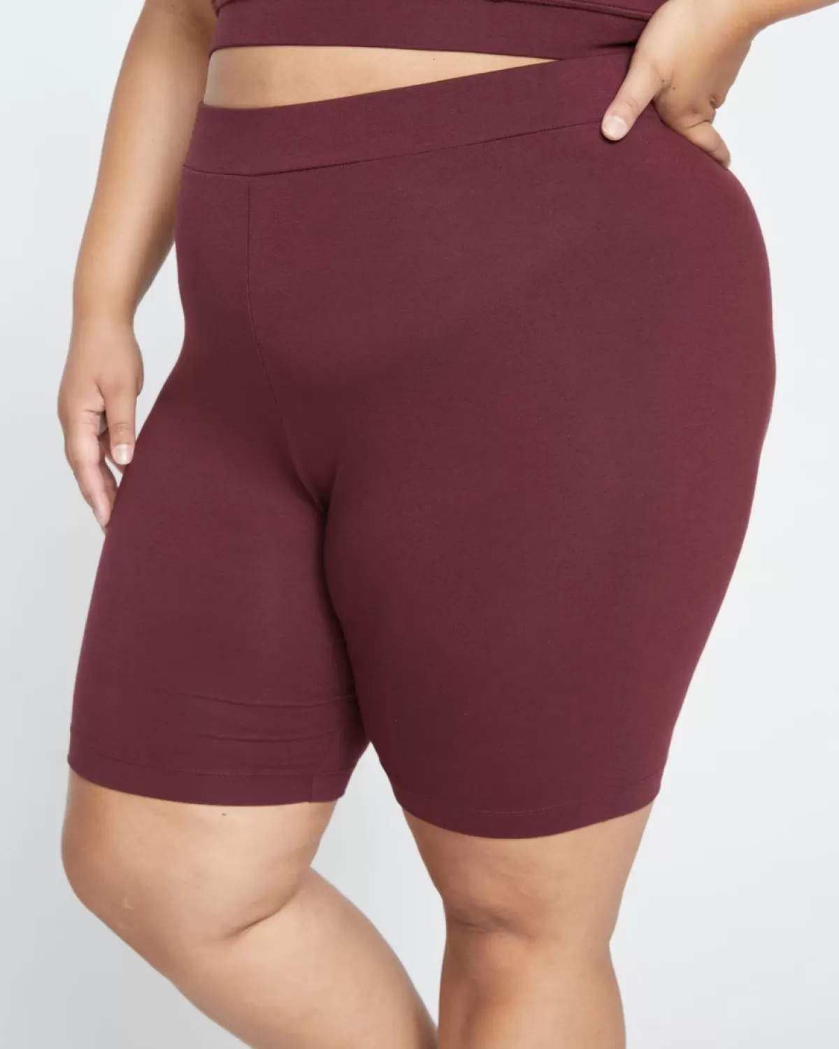 Roya Bike Shorts>Universal Standard Store