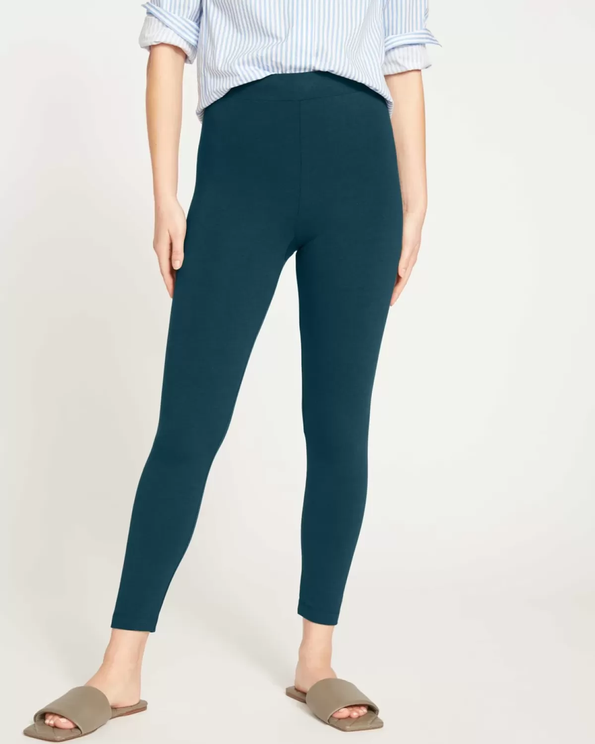 Roya Cropped Leggings 23 Inch>Universal Standard Best Sale