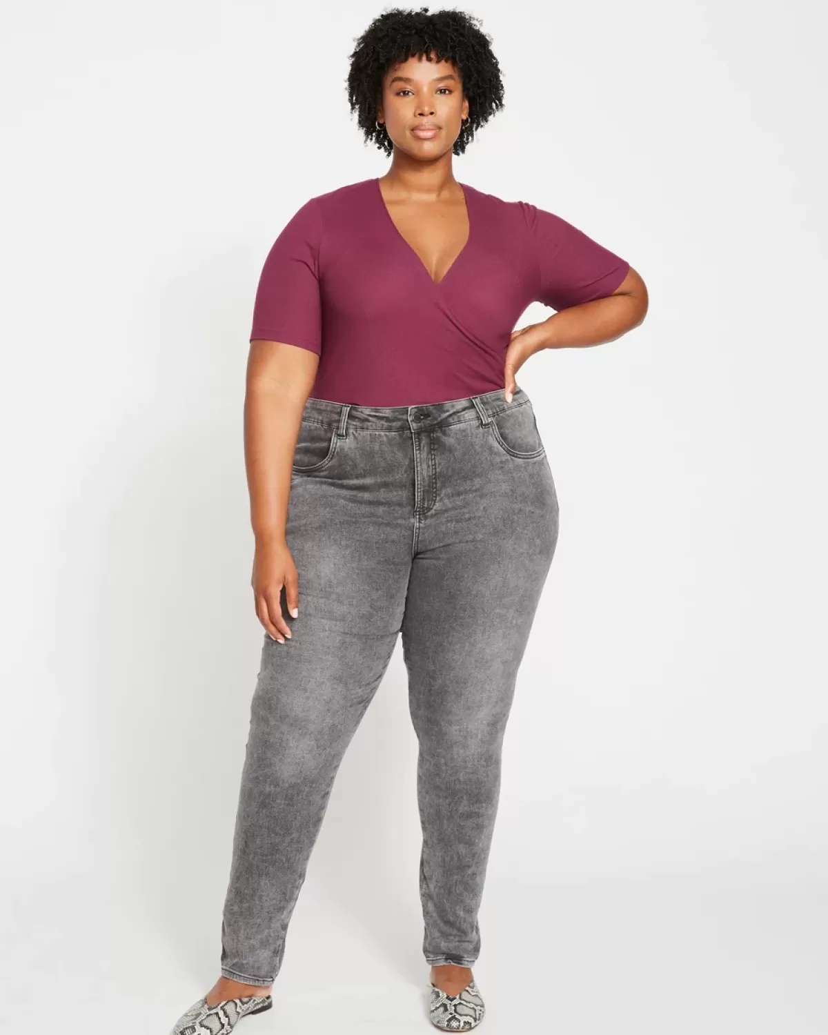 Seine High Rise Skinny Jeans 32 Inch>Universal Standard Store