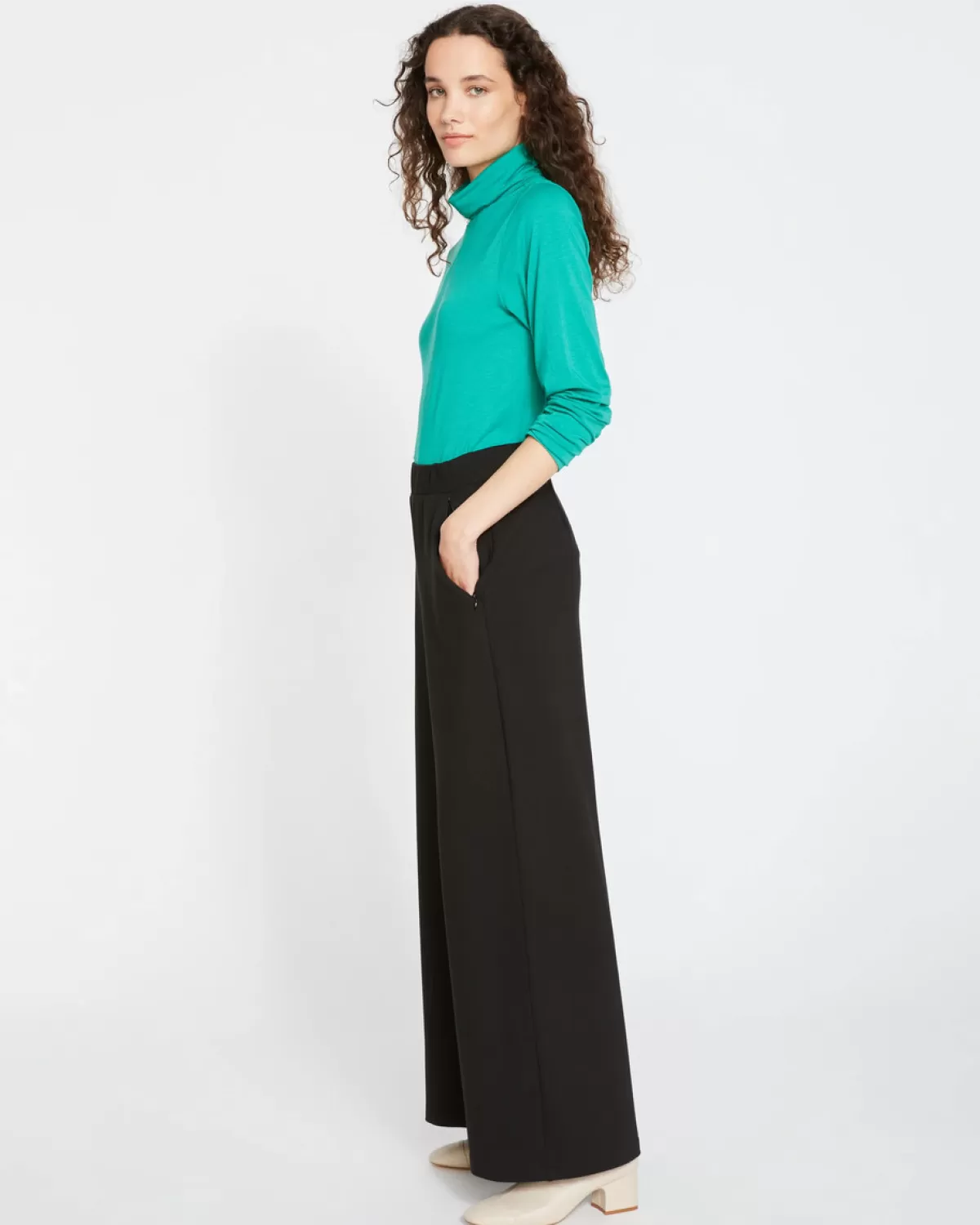Stephanie Wide Leg Ponte Pants>Universal Standard Hot