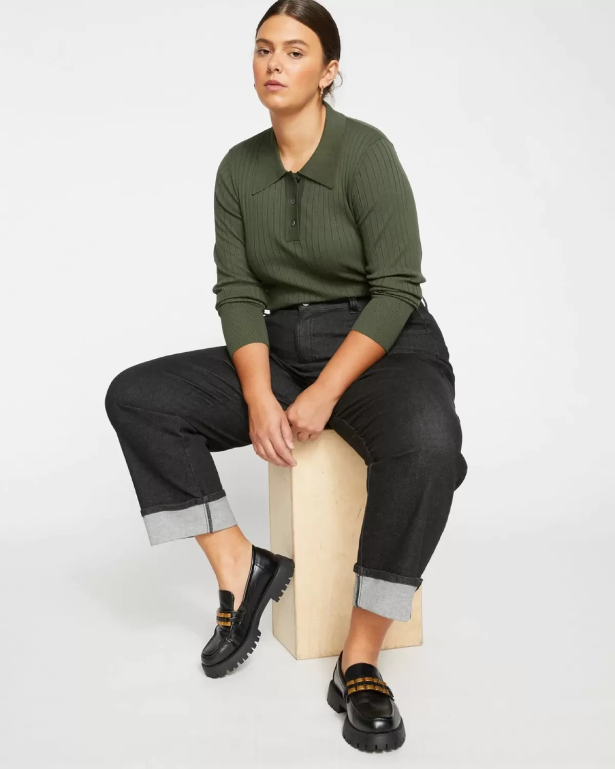 Stevie High Rise Cuffed Straight Leg Jeans>Universal Standard Outlet
