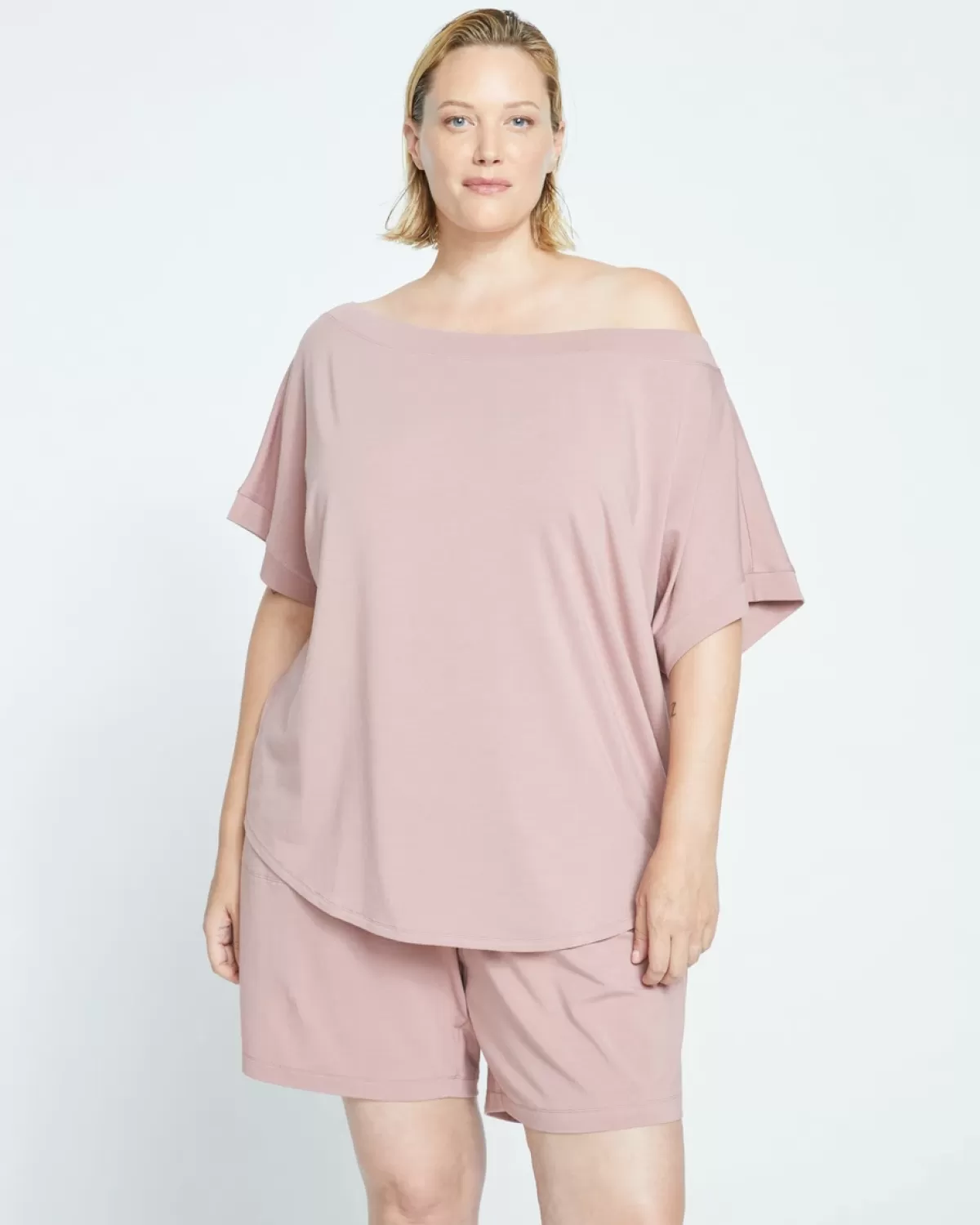 UltimateS Dolci Short Sleeve Top>Universal Standard Hot