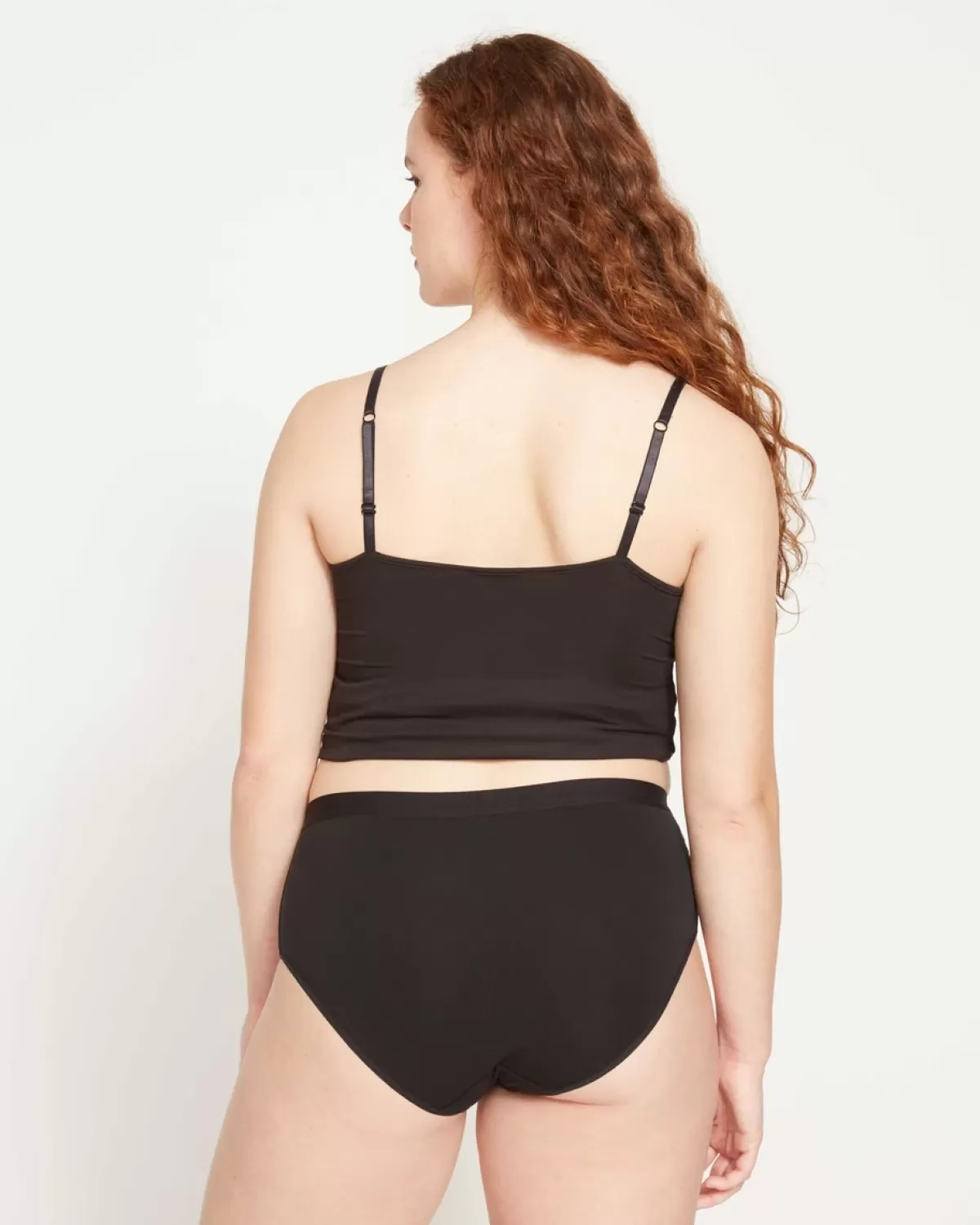 ultimates_high_rise_brief_6.webp UltimateS High Rise Brief>Universal Standard Online