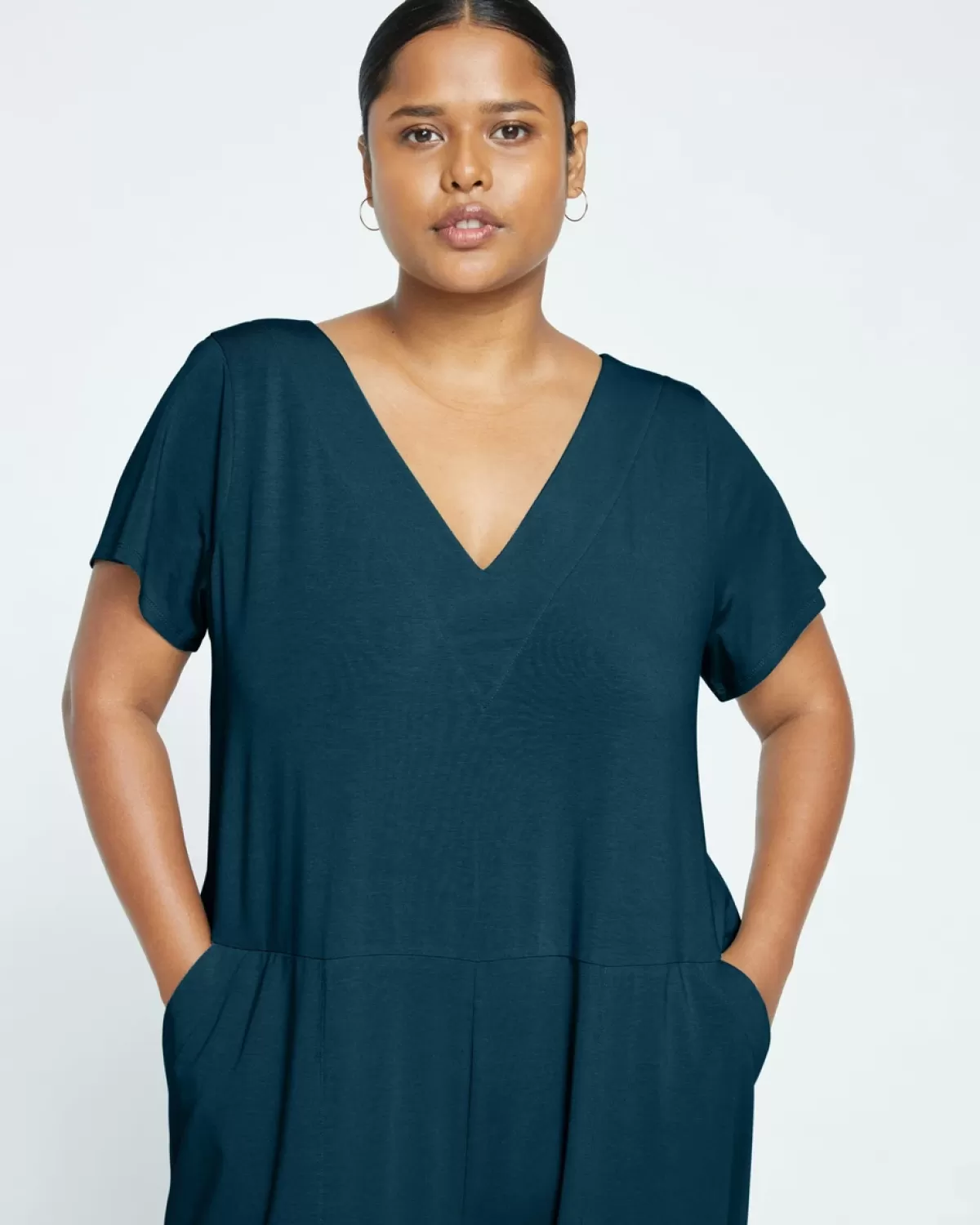 UltimateS Jemma V Neck Jumpsuit>Universal Standard Store